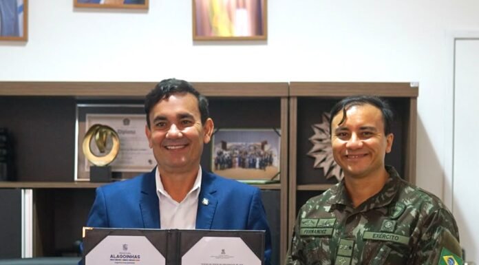 Prefeito Gustavo Carmo toma posse como prefeito presidente da Junta de Serviço Militar de Alagoinhas